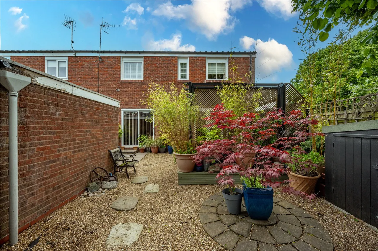 Shawbury Close Winyates East, Redditch, Worcestershire, B98 0PE, photo 4