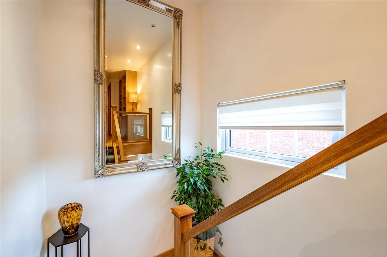 Shawbury Close Winyates East, Redditch, Worcestershire, B98 0PE, photo 11