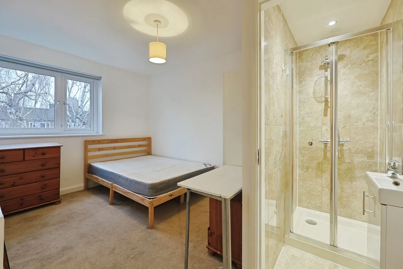 Batten Street, London, SW11, photo 7