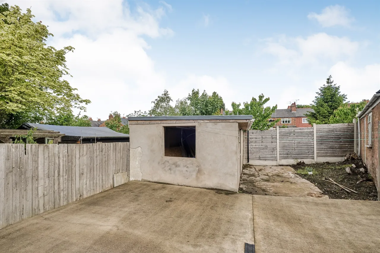 Westbourne Road, Penn, WV4, photo 12
