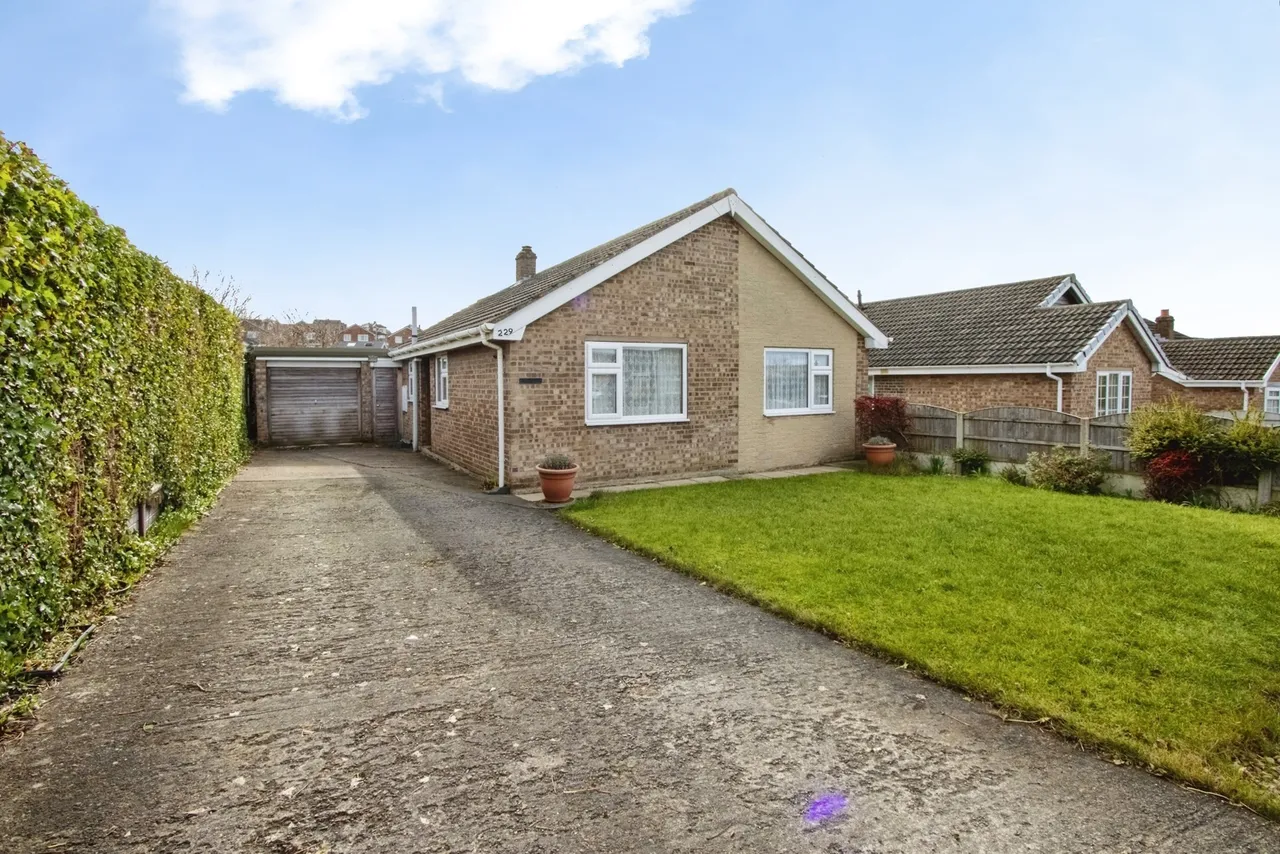 Gibson Lane, Kippax, Leeds, West Yorkshire, LS25, photo 18