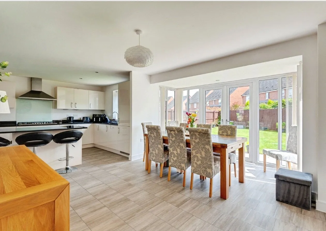 Morston Road, Runcorn, WA7, photo 9