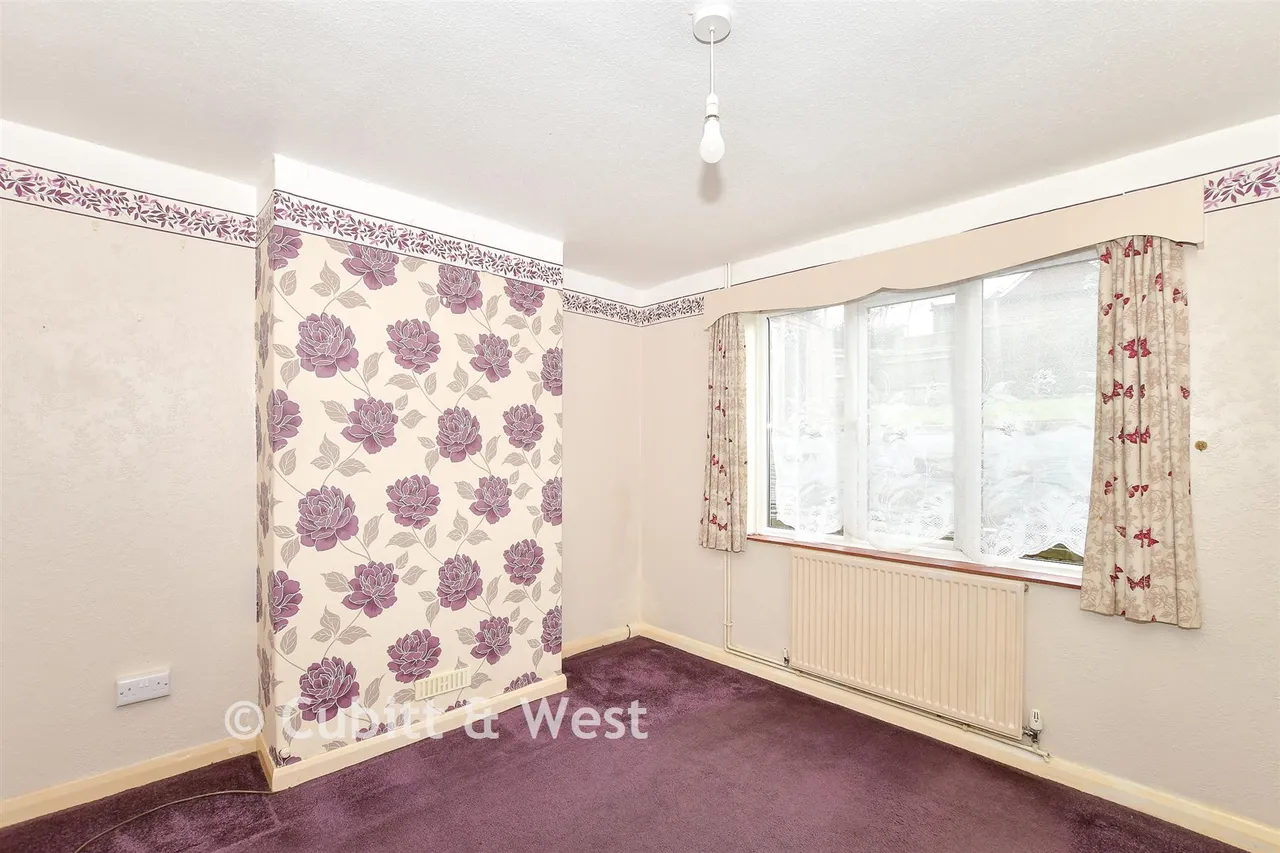 Manor Way, Uckfield, TN22, photo 6