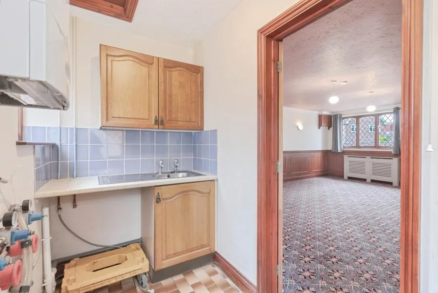 Millers Close, Rushden, NN10, photo 18
