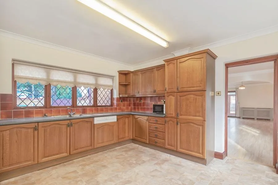Millers Close, Rushden, NN10, photo 4