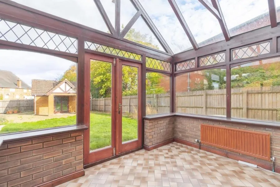 Millers Close, Rushden, NN10, photo 9