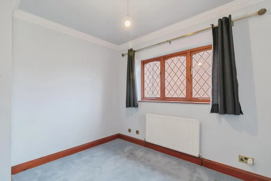 Millers Close, Rushden, NN10, photo 14