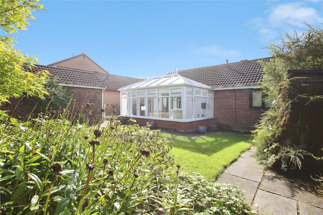 Fenwick Drive, Heaton Mersey, SK4, photo 20