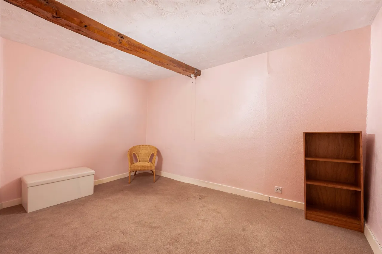 High Street, Harrold, MK43, photo 11