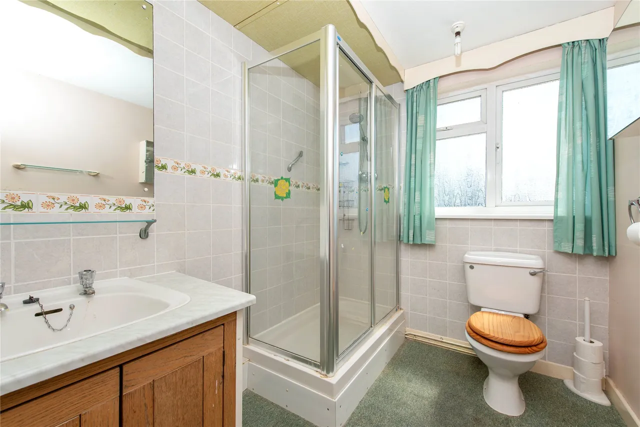 High Street, Harrold, MK43, photo 9