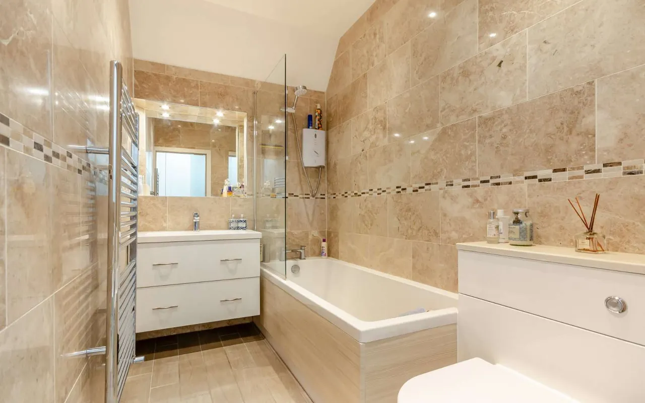 Valley Road, West Bridgford, NG2, photo 13