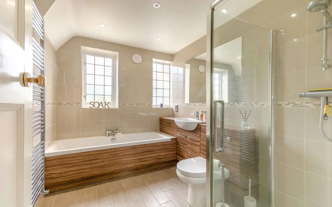 Valley Road, West Bridgford, NG2, photo 17