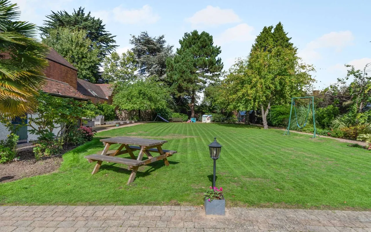 Valley Road, West Bridgford, NG2, photo 22