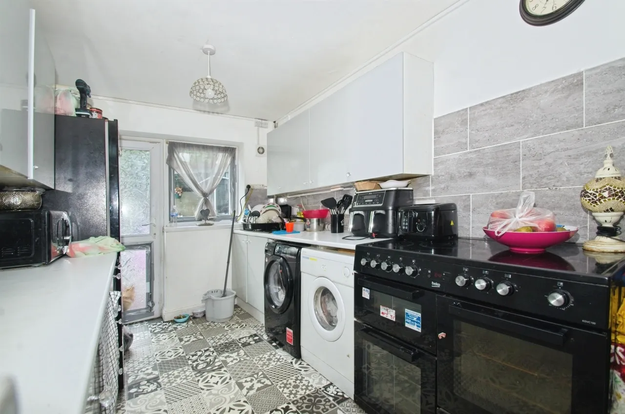 Aberllechau Road, Porth, CF39, photo 3
