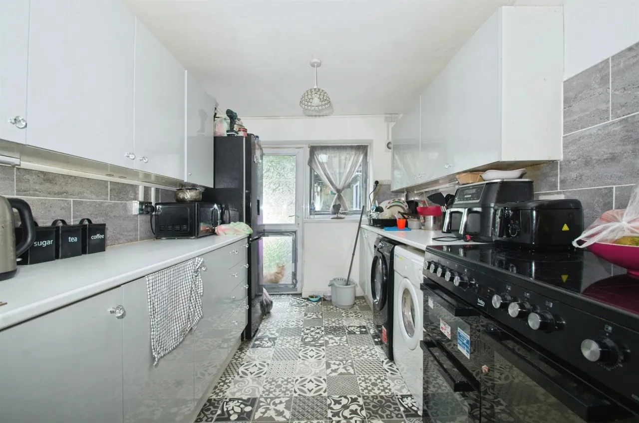 Aberllechau Road, Porth, CF39, photo 2