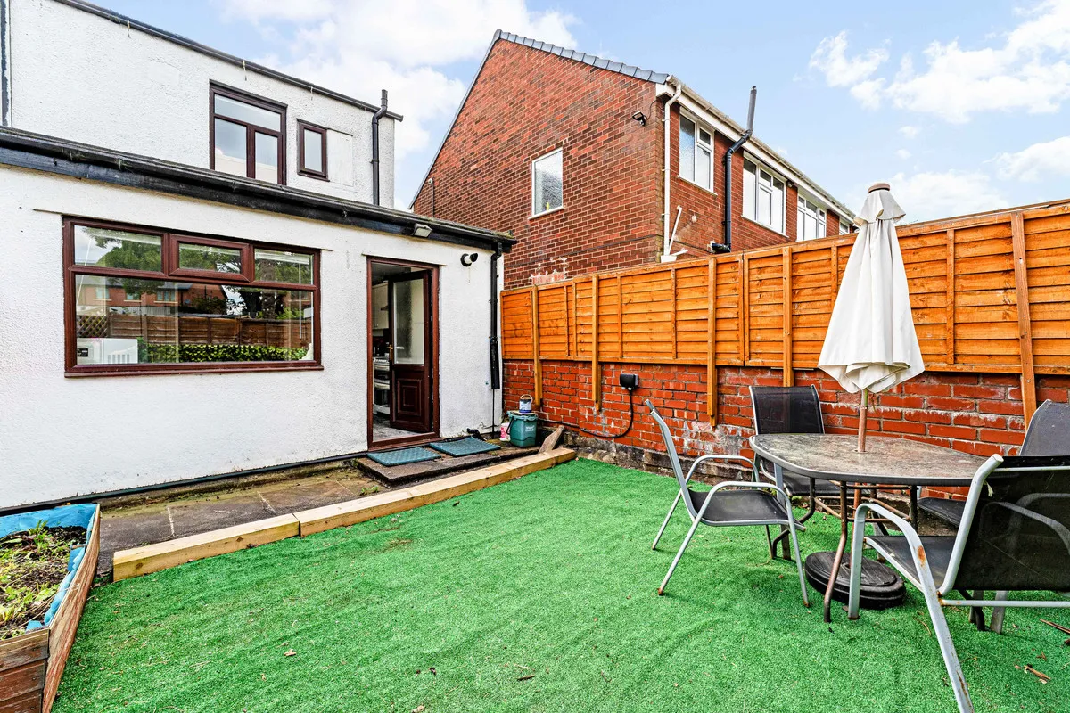 Wigan, WN2, photo 17