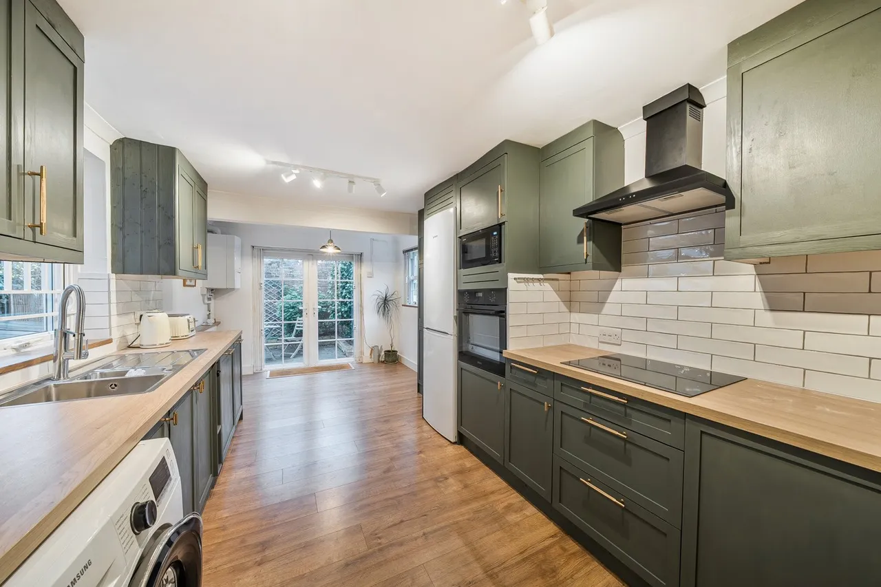 Searles Road, SE1, photo 6