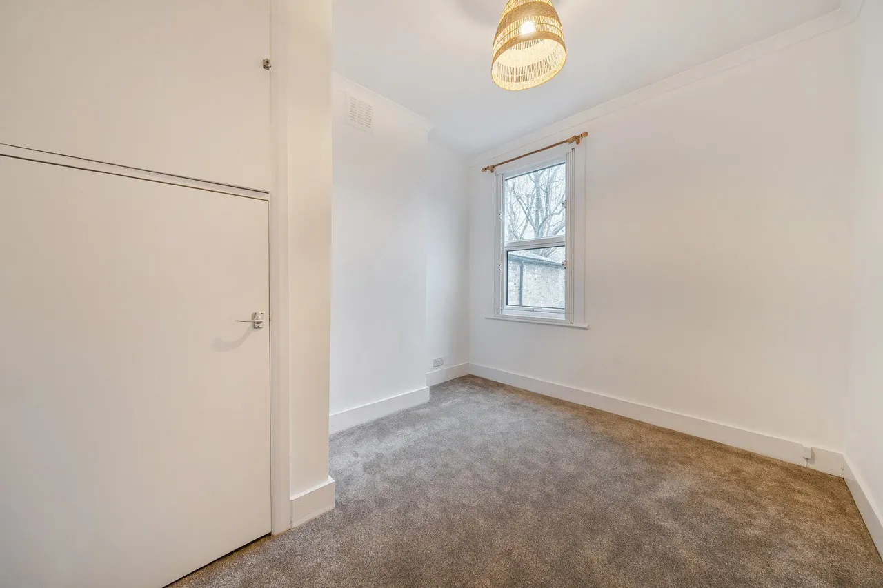 Searles Road, SE1, photo 14