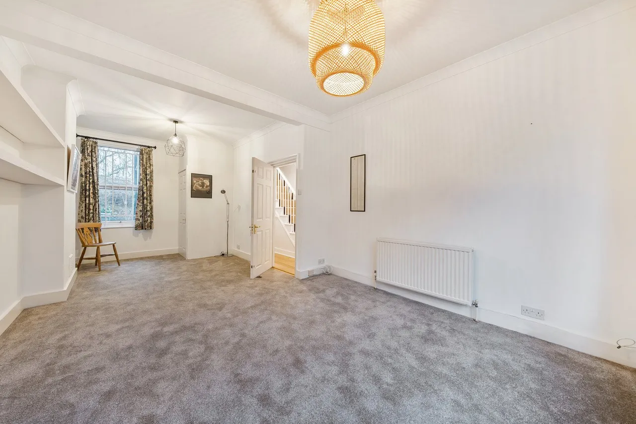 Searles Road, SE1, photo 7