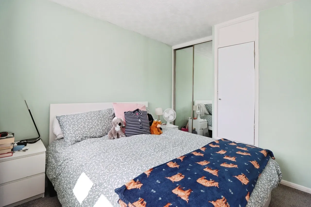Longs Drive, Yate, Bristol, Gloucestershire, BS37, photo 9
