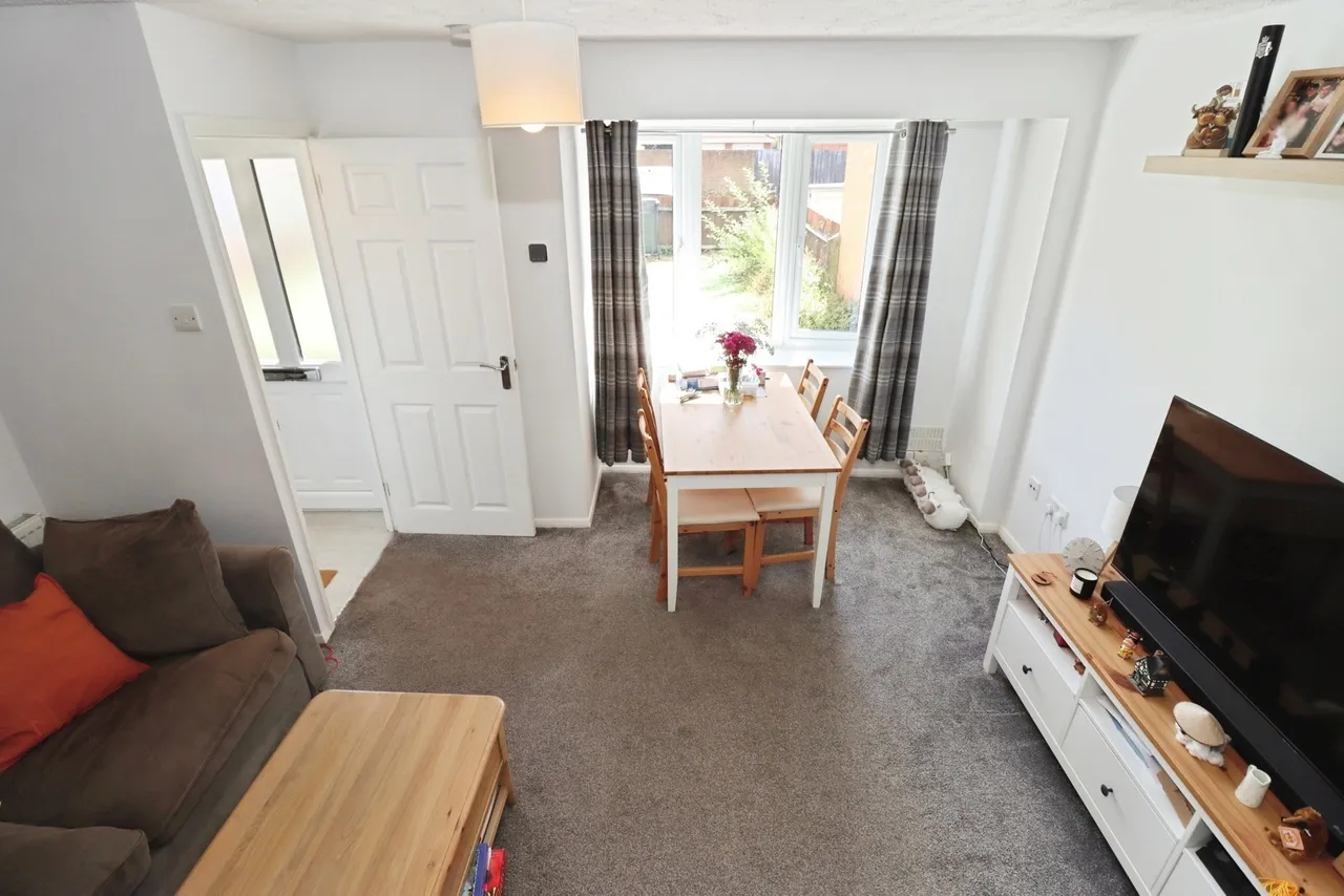 Longs Drive, Yate, Bristol, Gloucestershire, BS37, photo 6