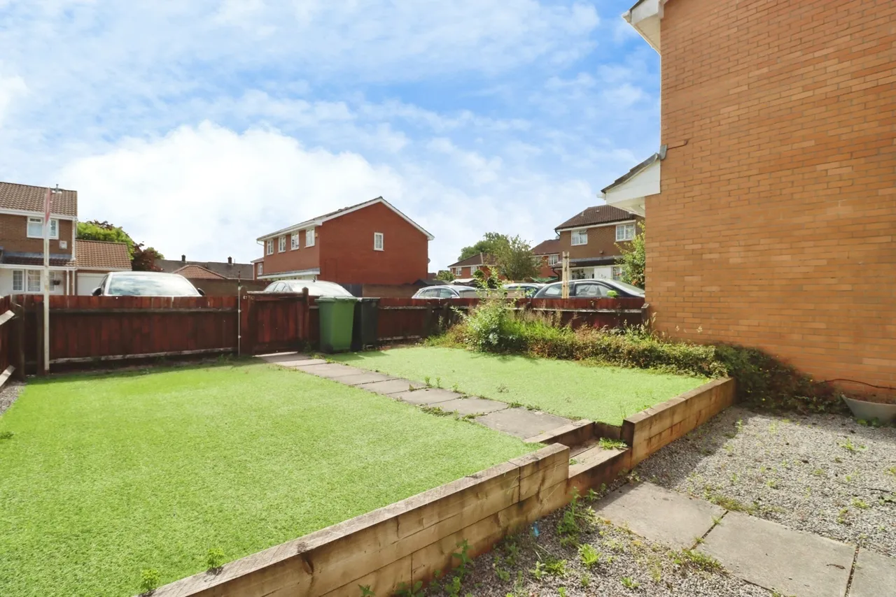 Longs Drive, Yate, Bristol, Gloucestershire, BS37, photo 15