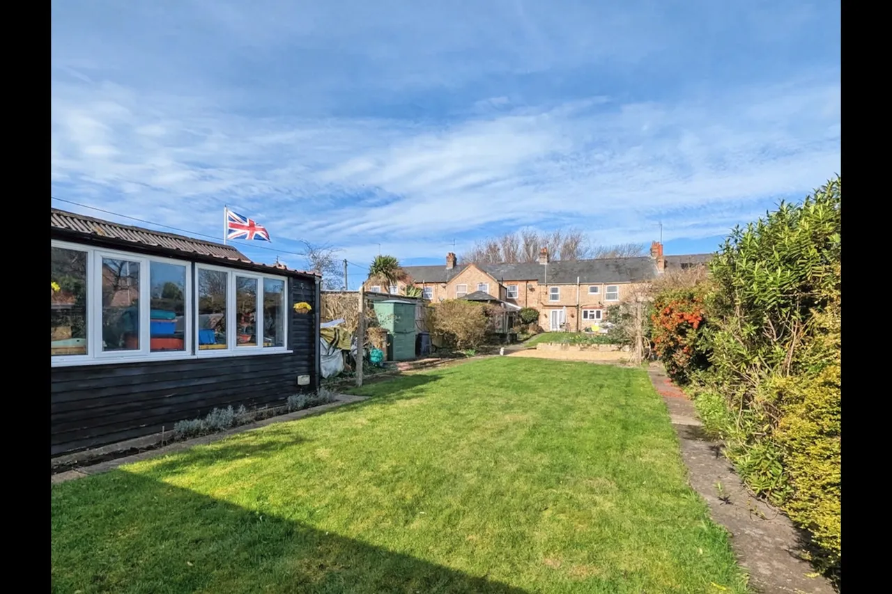 4 bed house for sale, St Peters Road, Upwell, PE14