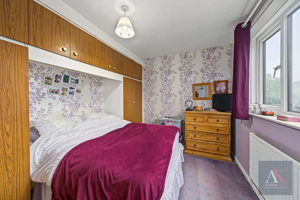 Temple Lane, Littleborough, OL15, photo 12