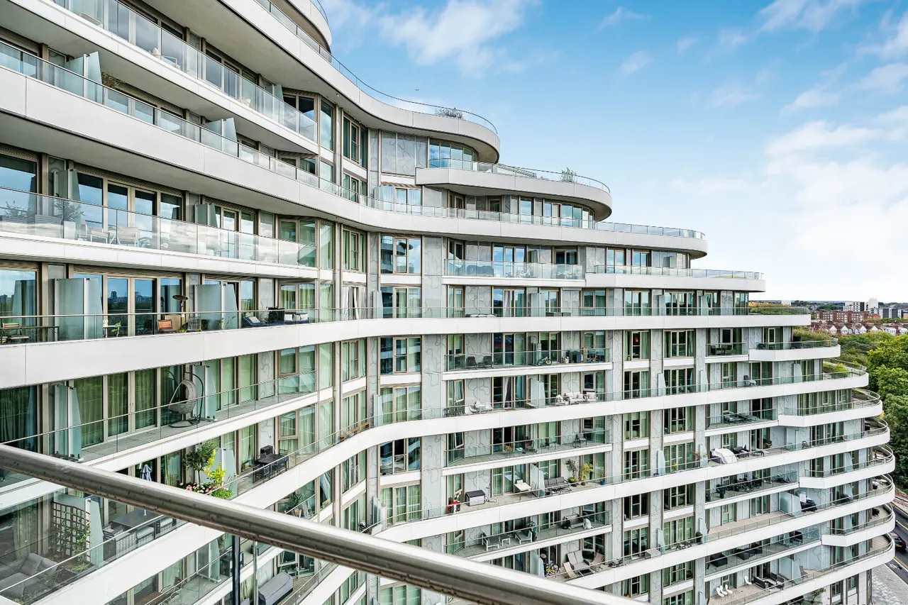 Sopwith Way, London, SW11, photo 9