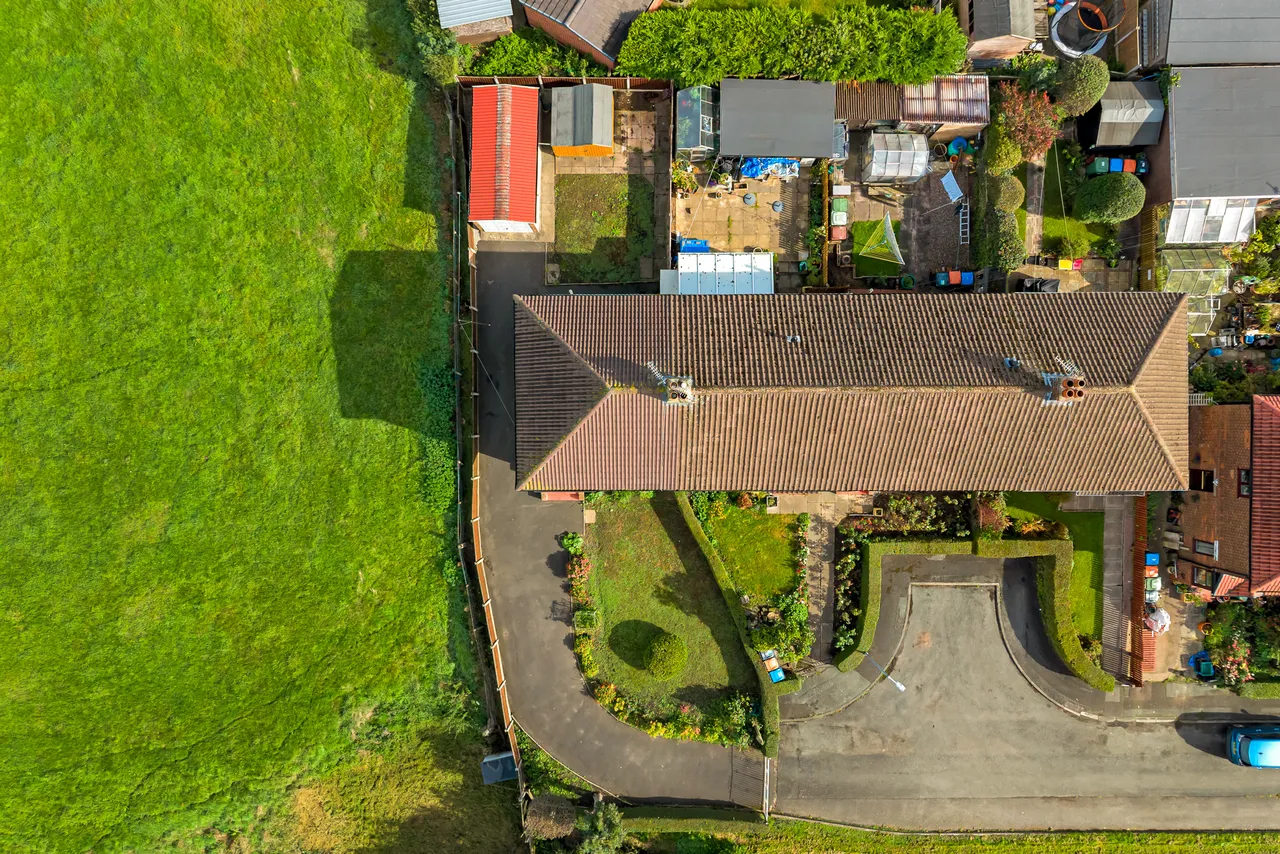 St. Johns Avenue, Lostock Gralam, CW9, photo 4
