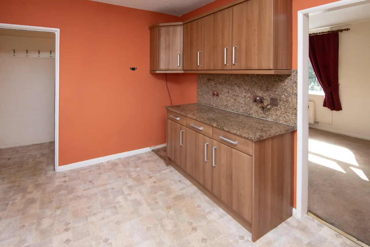 St. Johns Avenue, Lostock Gralam, CW9, photo 11