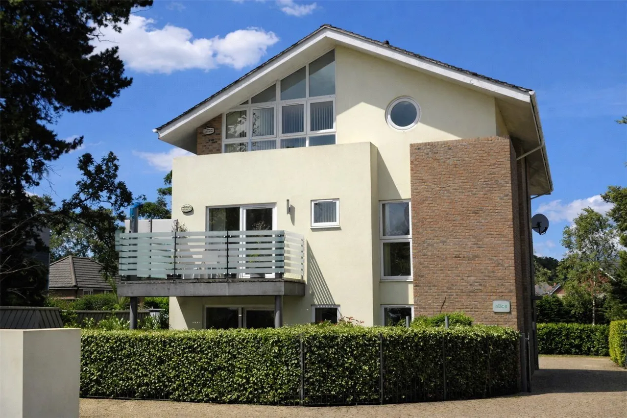 1 bed flat for sale, Penn Hill Avenue, Penn Hill, BH14