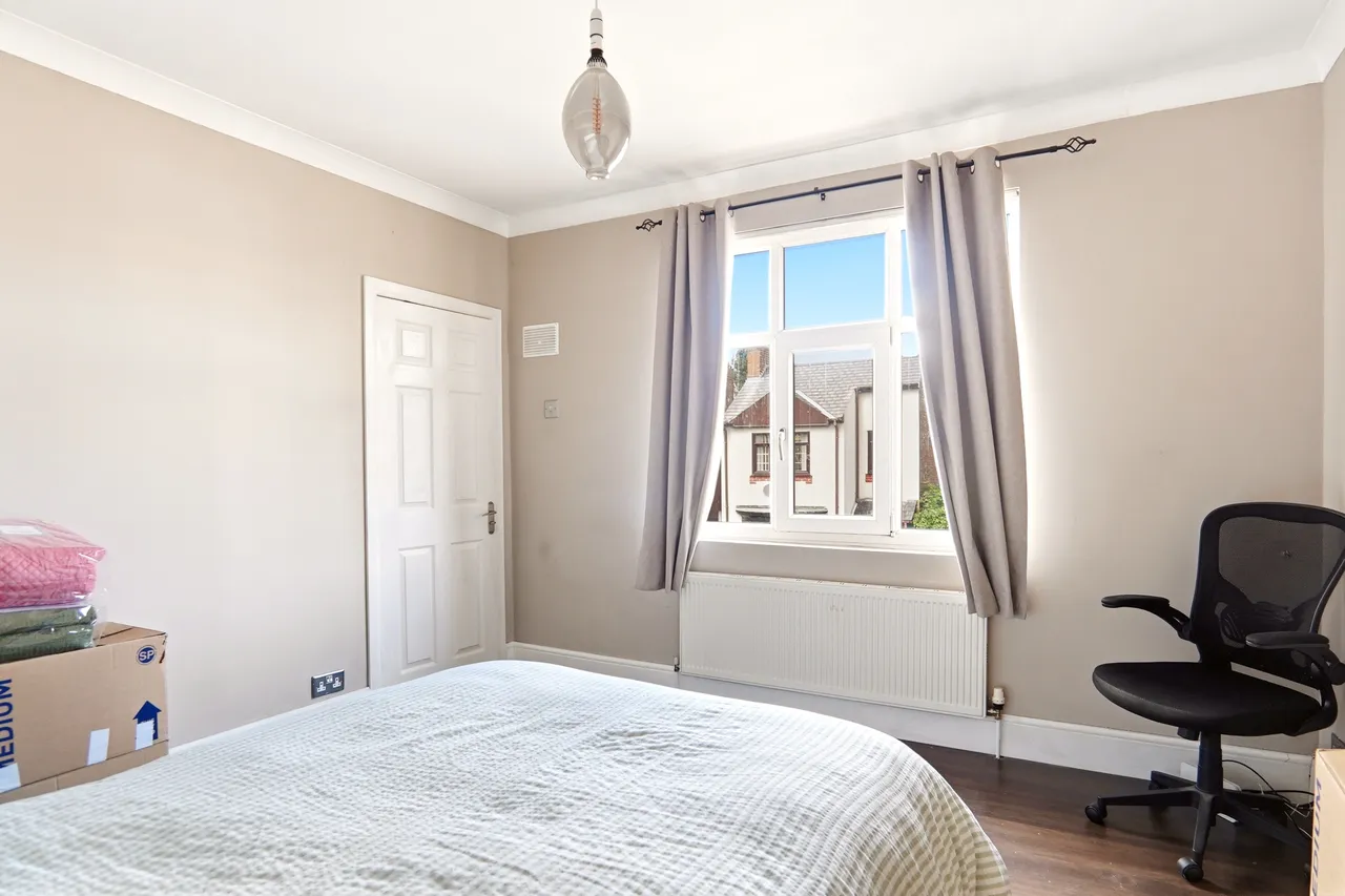 St Hildas Road, Belle Vue, DN4, photo 16
