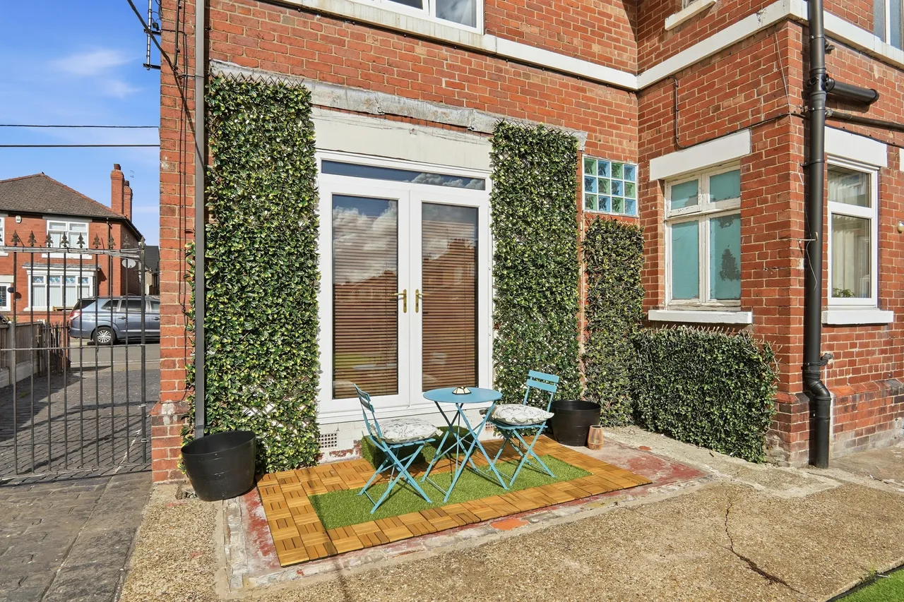St Hildas Road, Belle Vue, DN4, photo 23