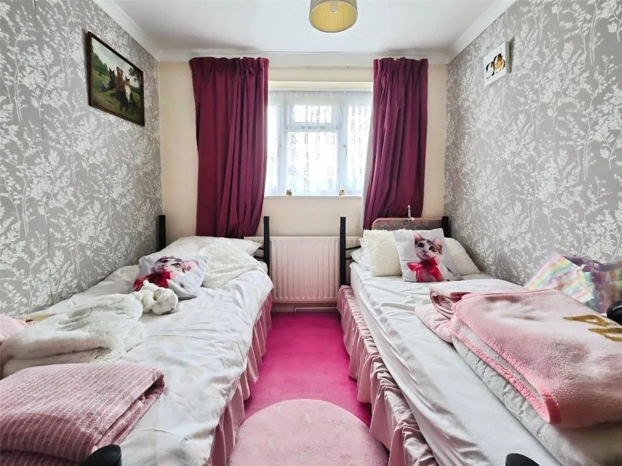 Maynard Close, Gosport, PO13, photo 14