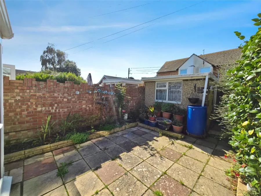 Maynard Close, Gosport, PO13, photo 16