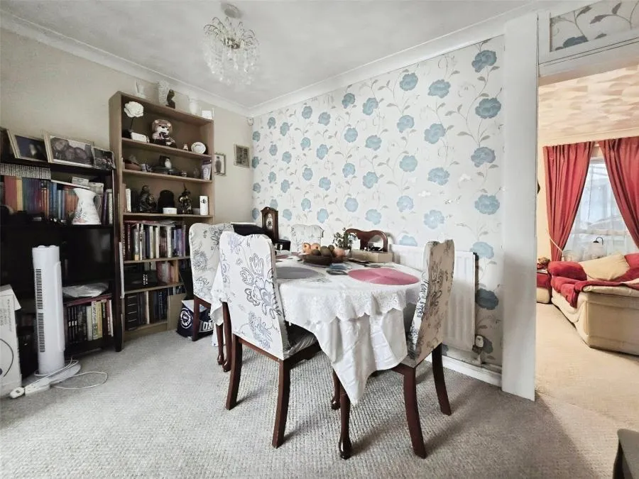 Maynard Close, Gosport, PO13, photo 8