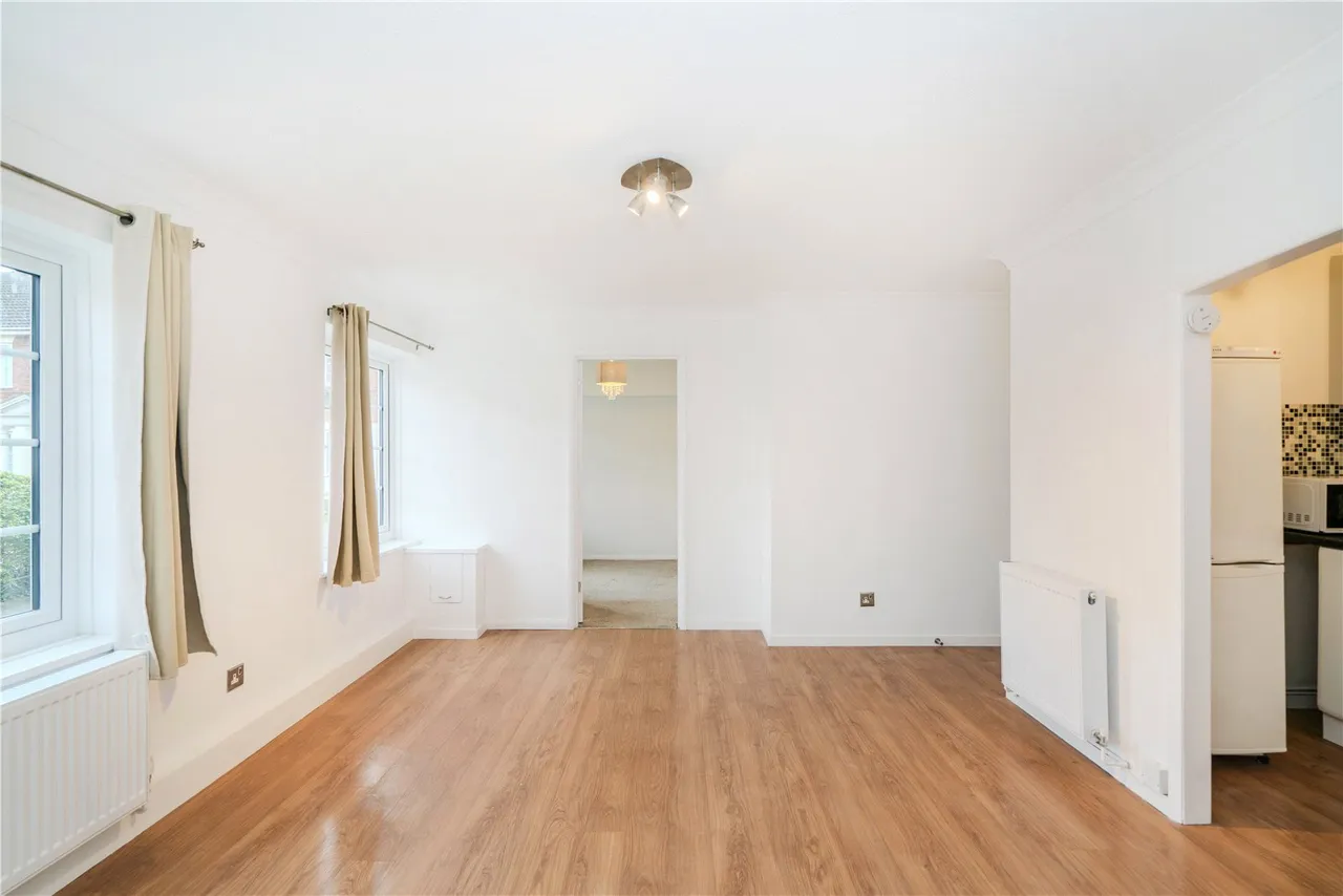 Abbottsmede Close, Twickenham, TW1, photo 3