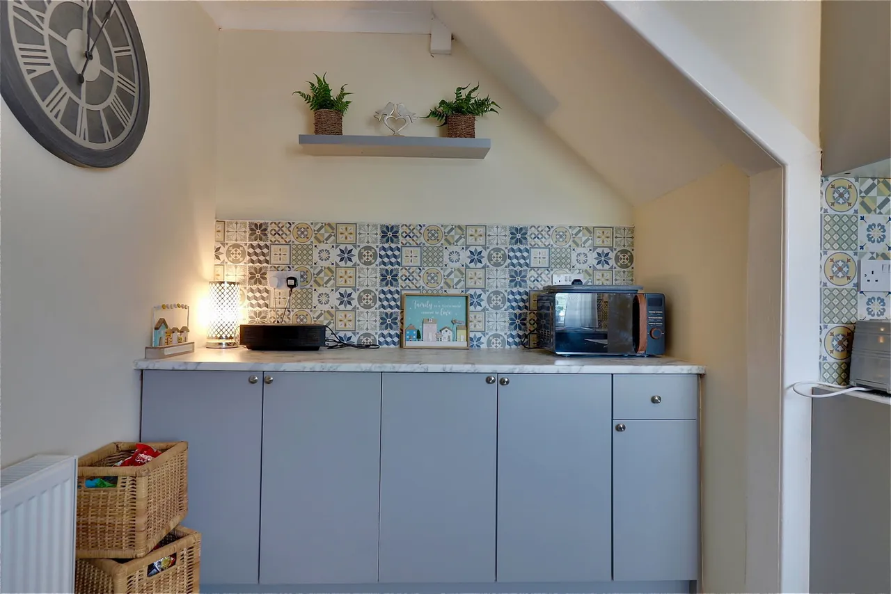 Colwinstone Close, Llandaff North, CF14, photo 5