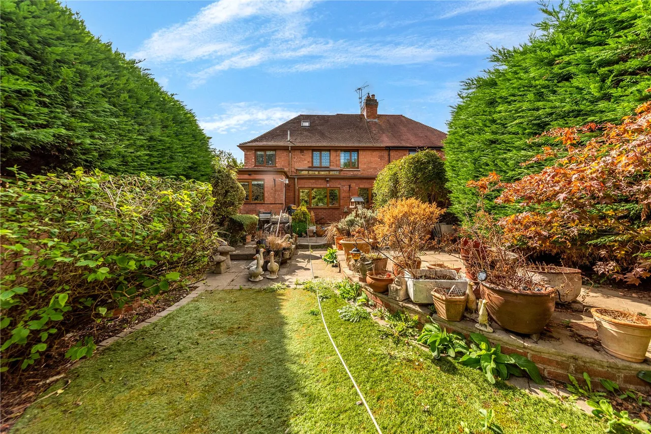 Cyprus Avenue, Astwood Bank, Redditch, Worcestershire, B96 6HF, photo 4