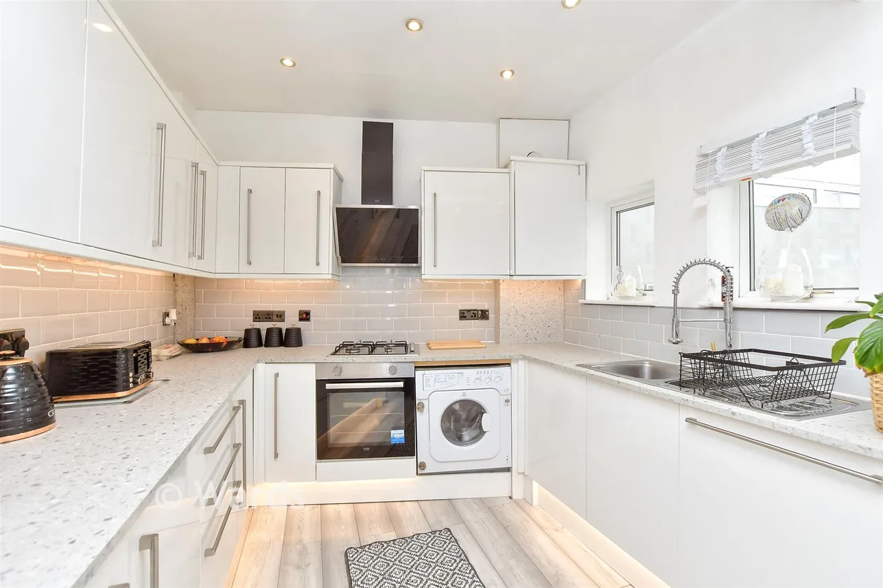 Stuart Road, Upper Gillingham, ME7, photo 2