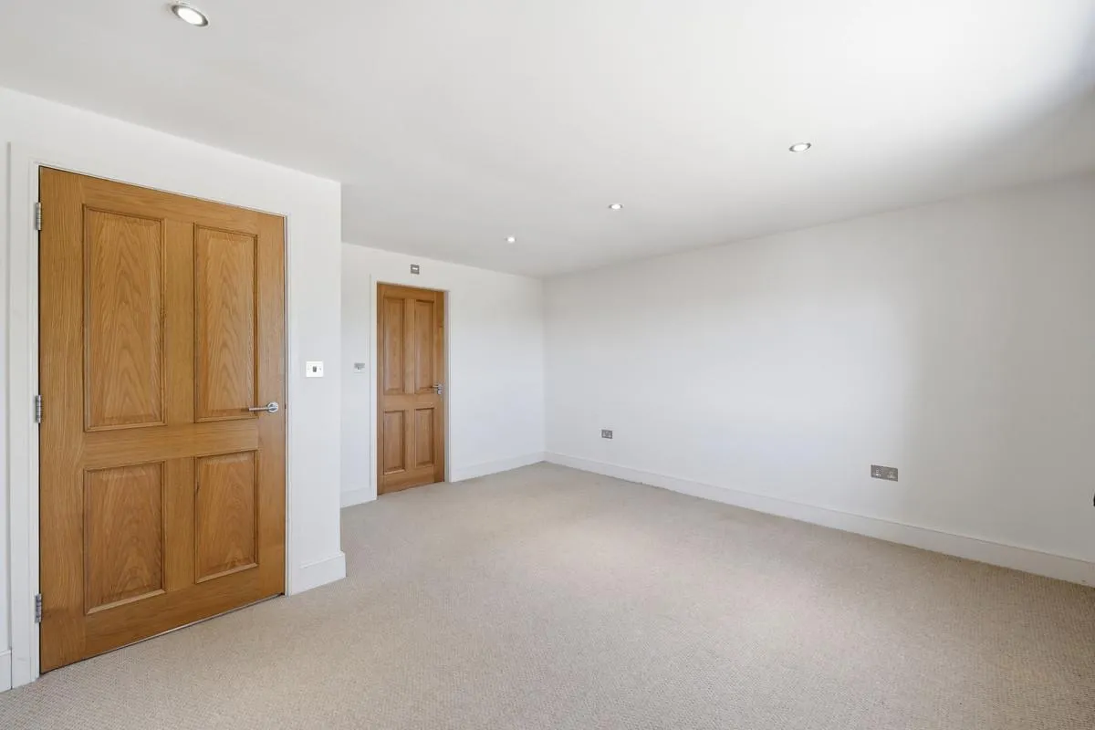 Ollerton Road, Newark, NG22, photo 29