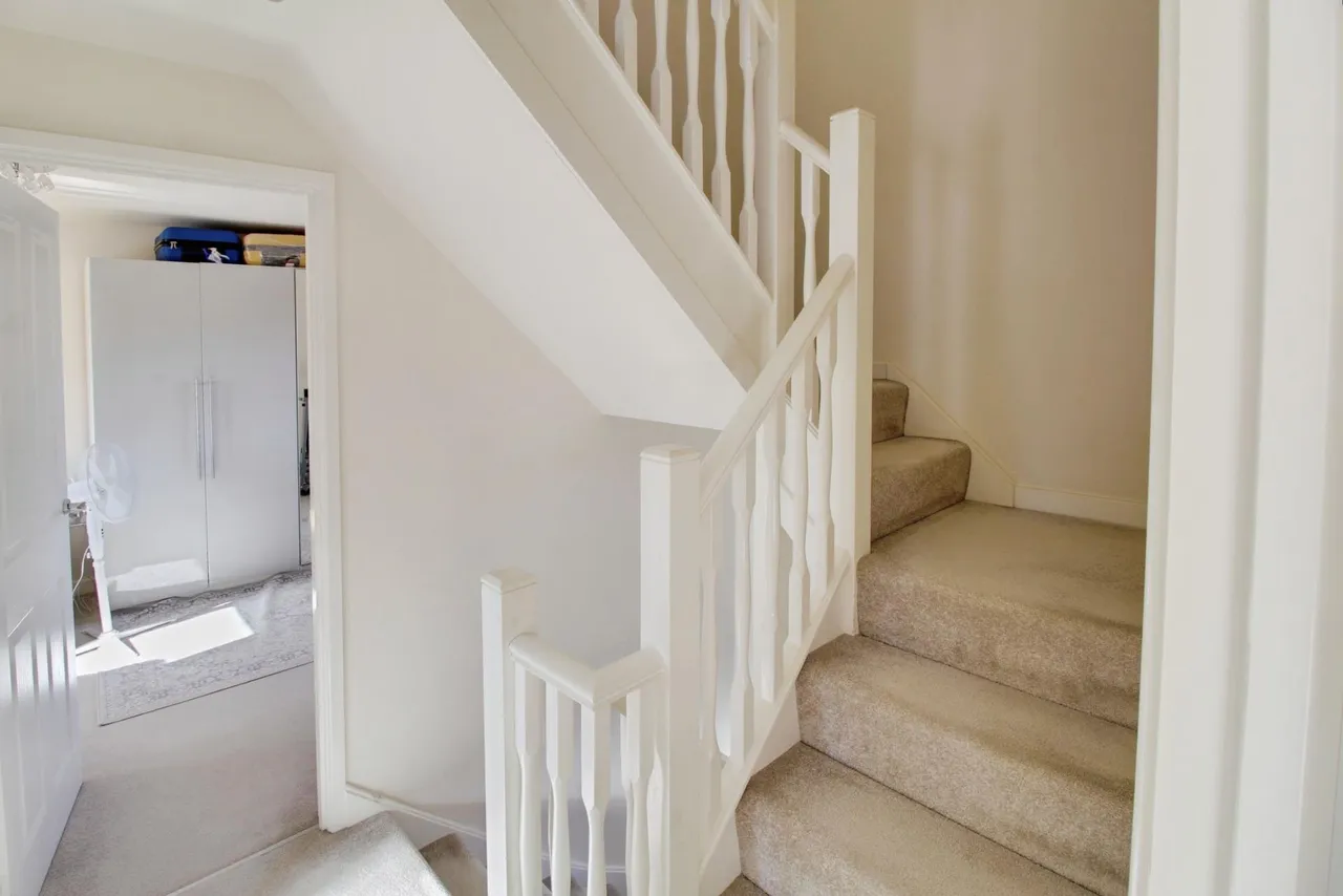 Damson Drive, Dogsthorpe, PE1, photo 11