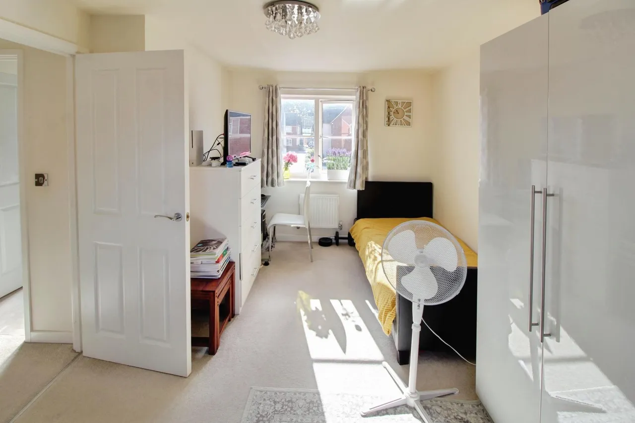 Damson Drive, Dogsthorpe, PE1, photo 8