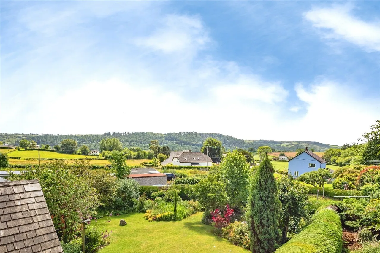 Caeheulog, Llanafan, SY23, photo 2