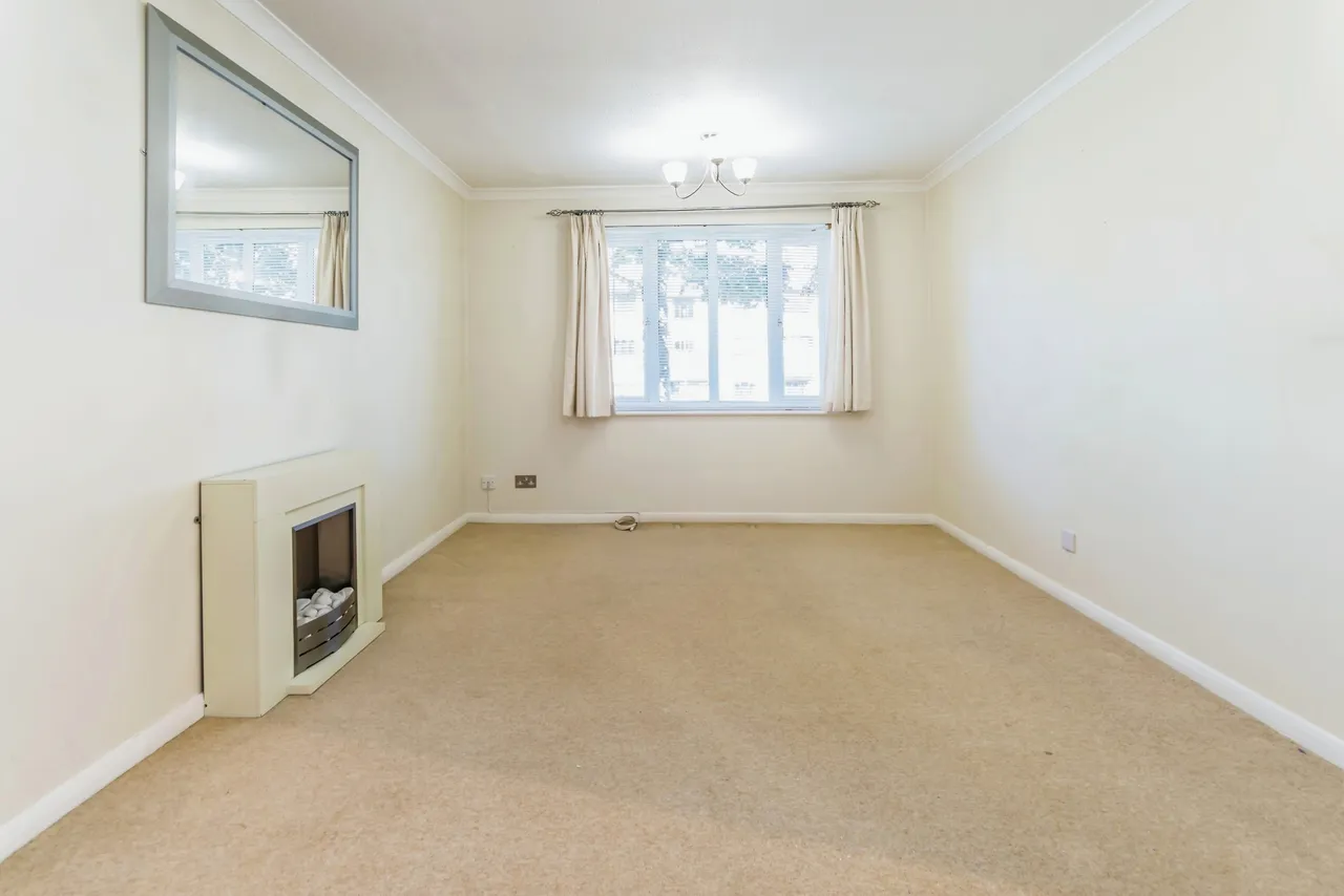 Westbury Close, Whyteleafe, Surrey, CR3, photo 6