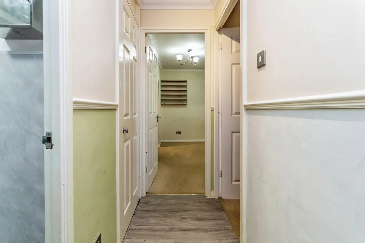 Westbury Close, Whyteleafe, Surrey, CR3, photo 13