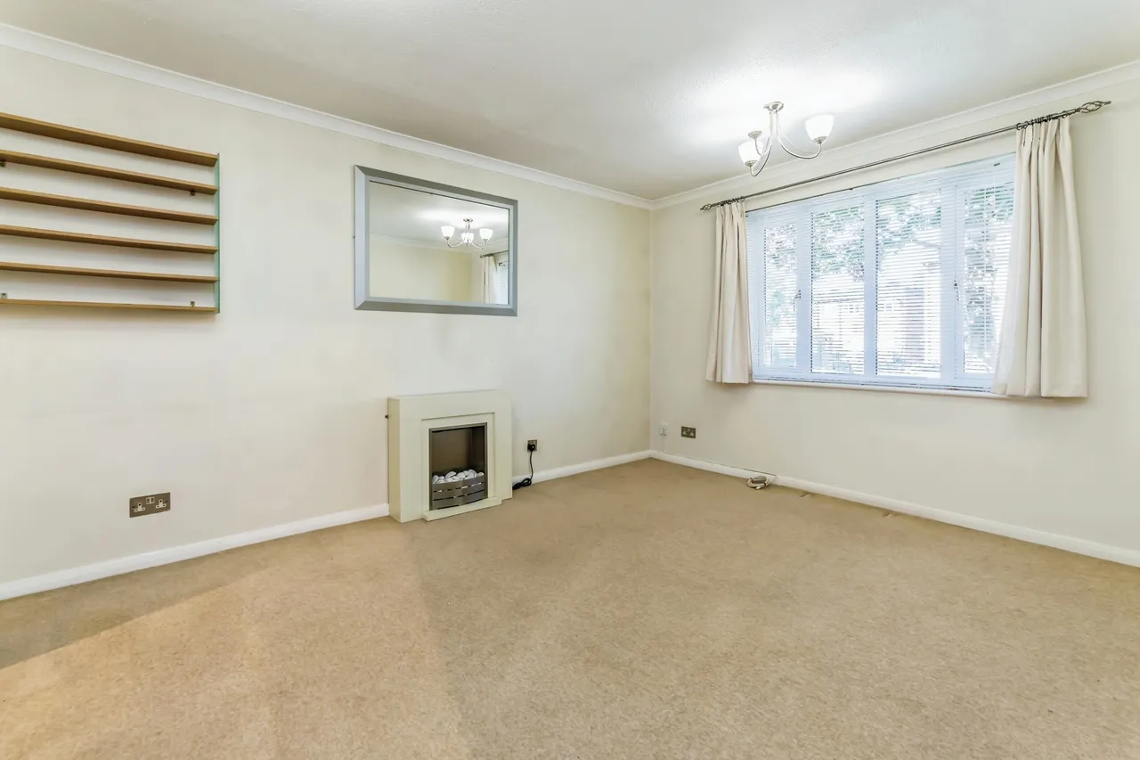 Westbury Close, Whyteleafe, Surrey, CR3, photo 8
