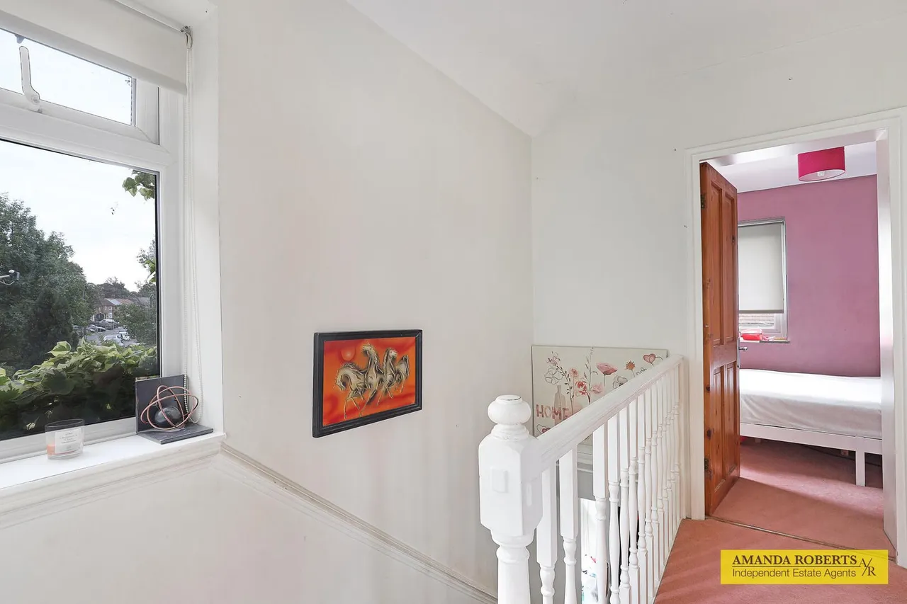 Wittenham Way, London, photo 8