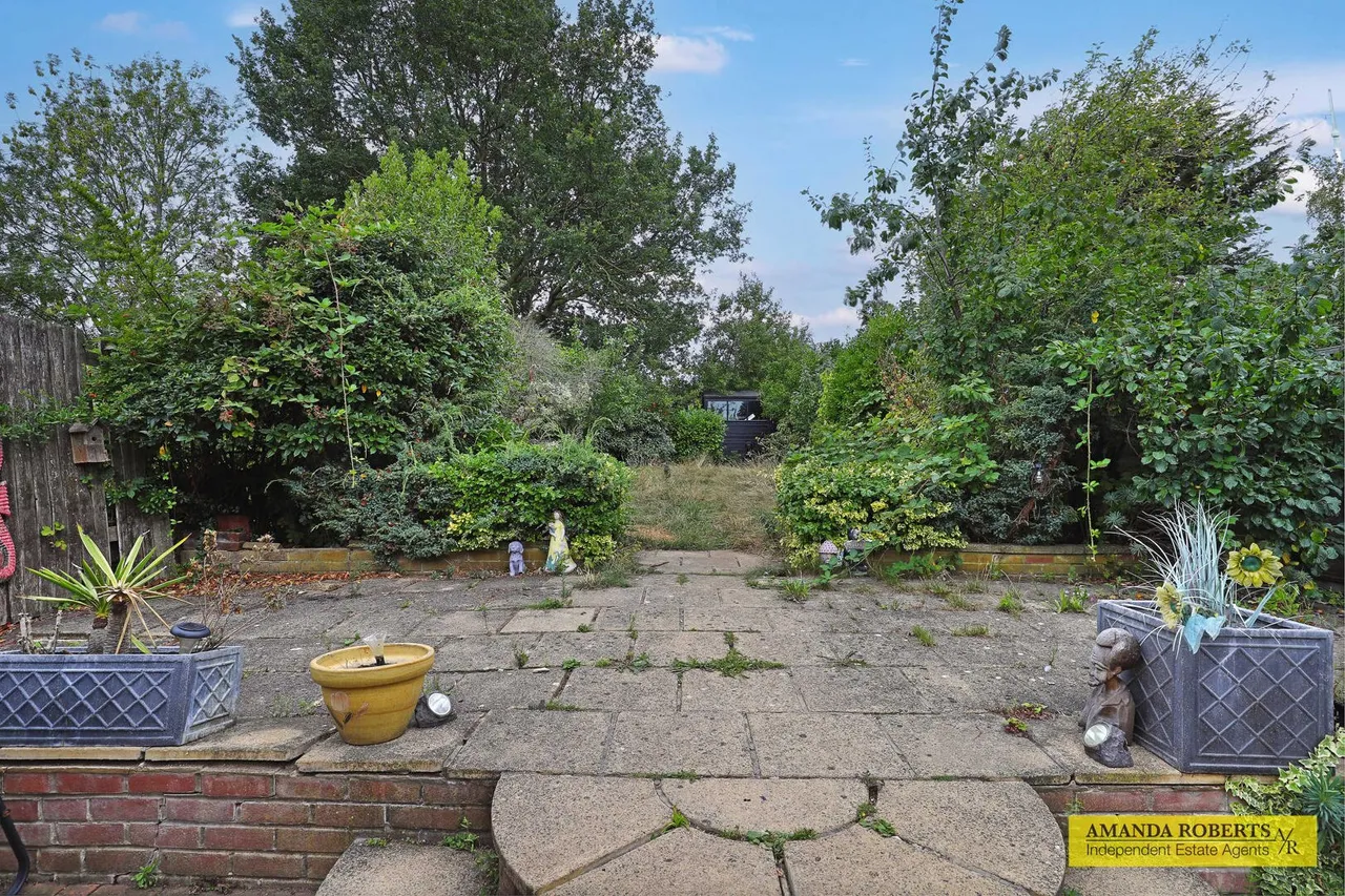 Wittenham Way, London, photo 16